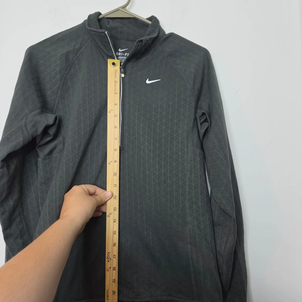 Nike Dri-FIT Mens Small Black Geometric Quarter Zip Running Pullover Thumbholes
